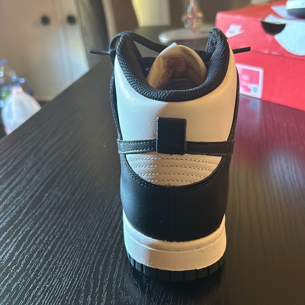 Women’s Nike Dunk High Retro Panda Black White Size 7.5 Basketball Shoe - Picture 10 of 14